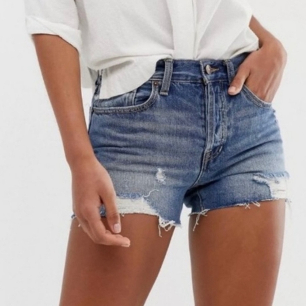 Free People We the Free Sofia Distressed Cut-off Denim Button Fly Shorts 29